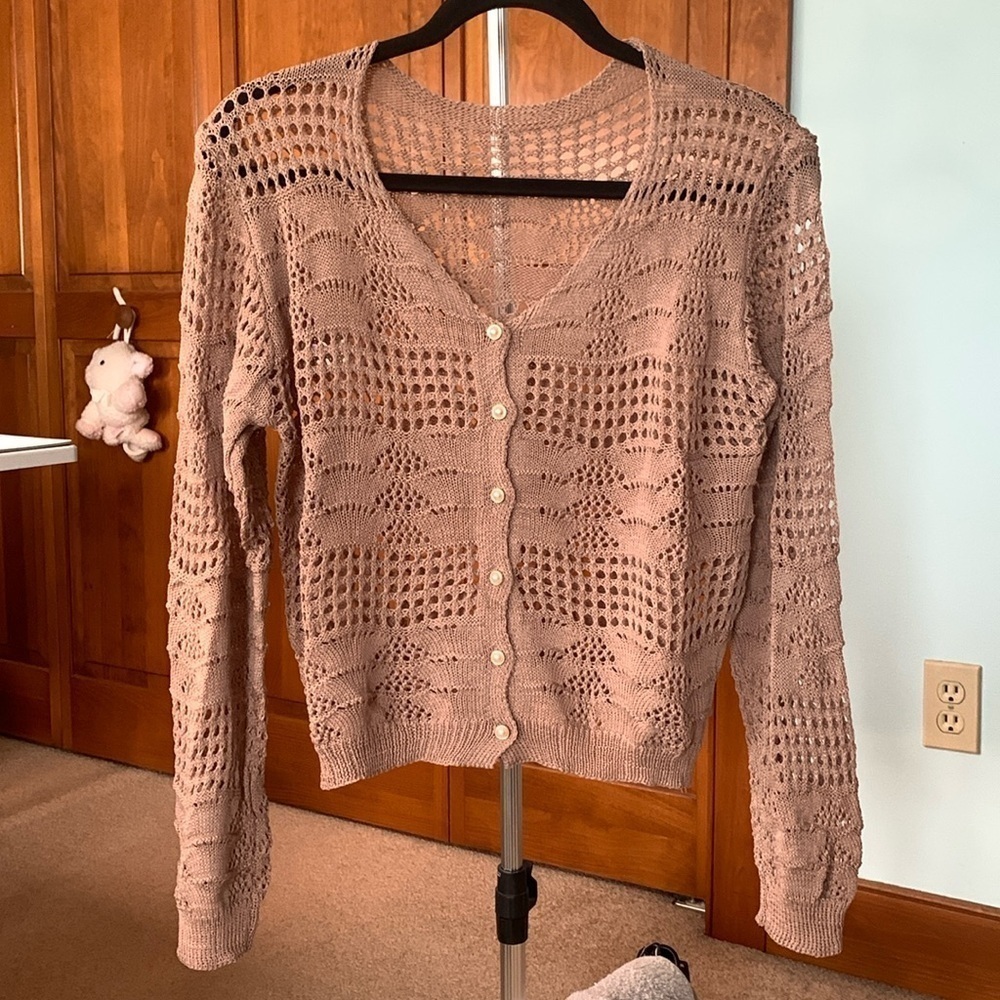 Gorgeous Open Weave Cardigan Sweater Taupe Size Large NWOT - Picture 2 of 4
